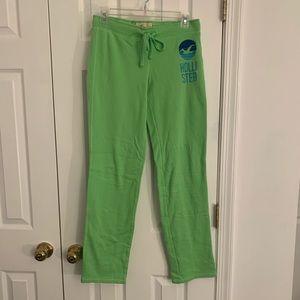 Hollister Green Sweatpants Size S